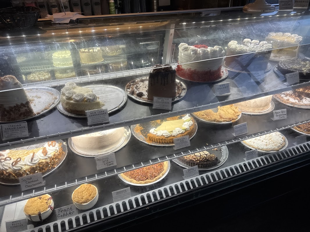 Kaminsky's Dessert Cafe photo 5