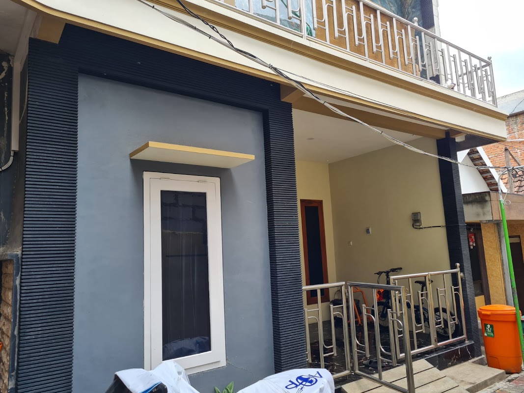 Rumah Kost Putri Bu Tini