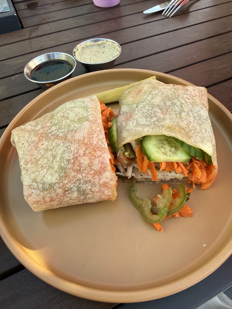 GOODONYA Organic Eatery photo 3