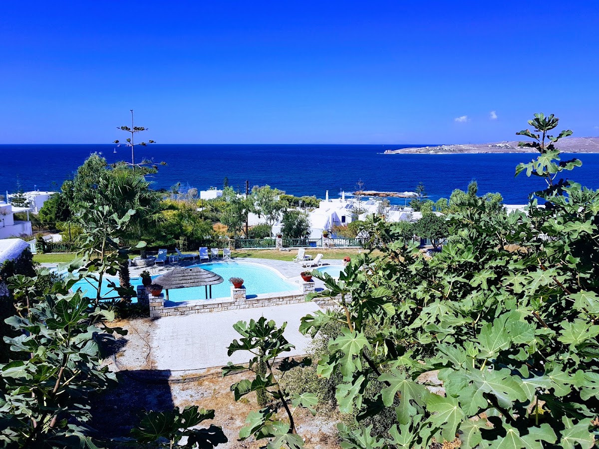 High Mill Hotel by Mr and Mrs White, dog-friendly hotel in Paros