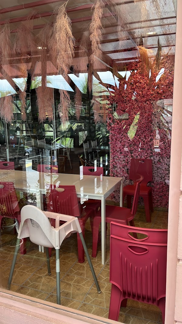 Mama One Stop Bakery & Cafe - Photo 1