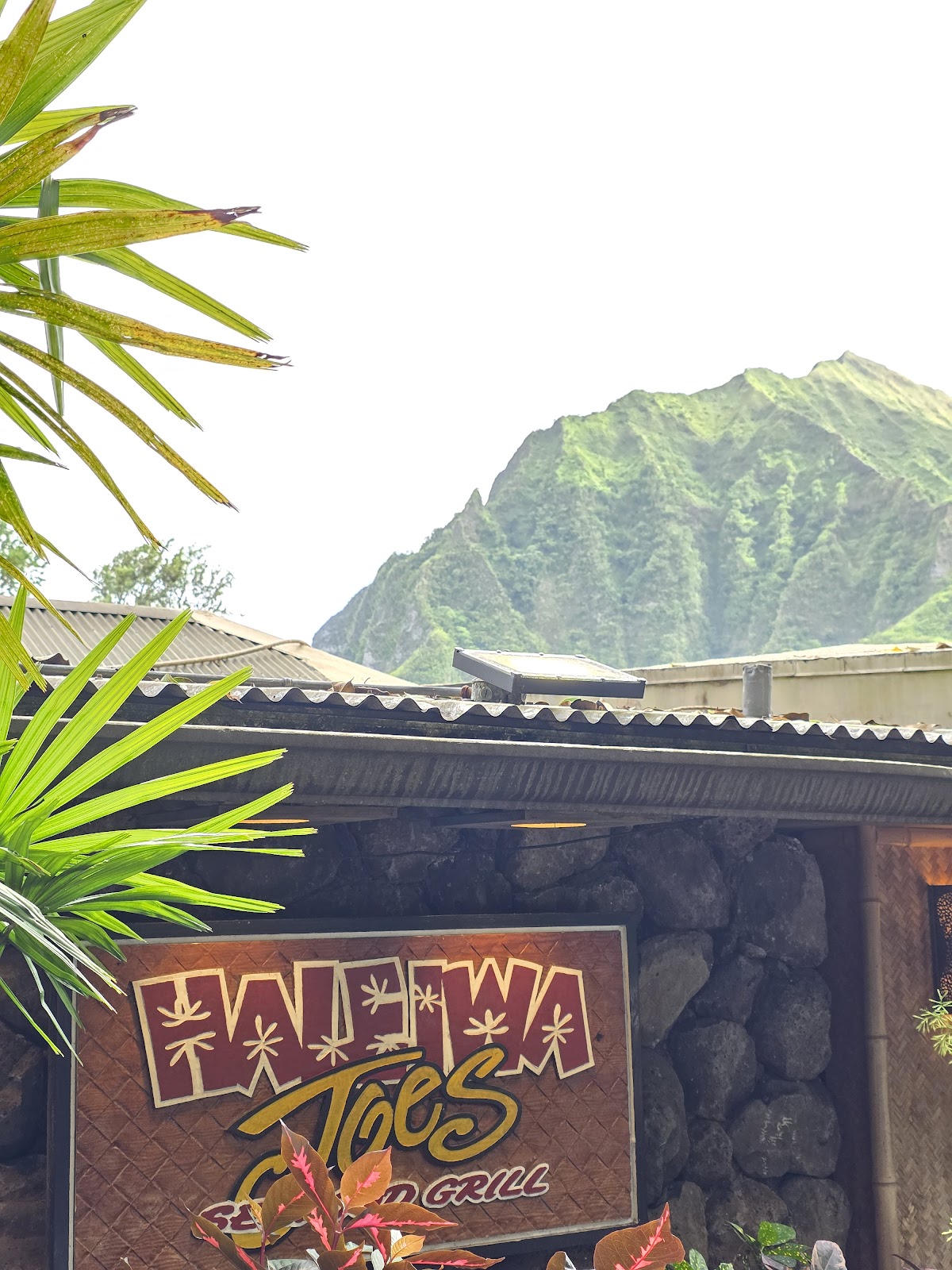 Haleiwa Joe's Haiku Gardens in honolulu