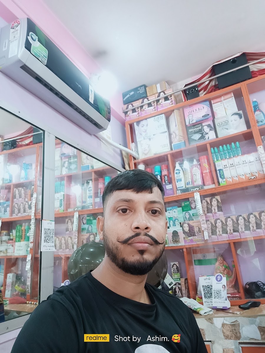 Ashim Shil photo 3