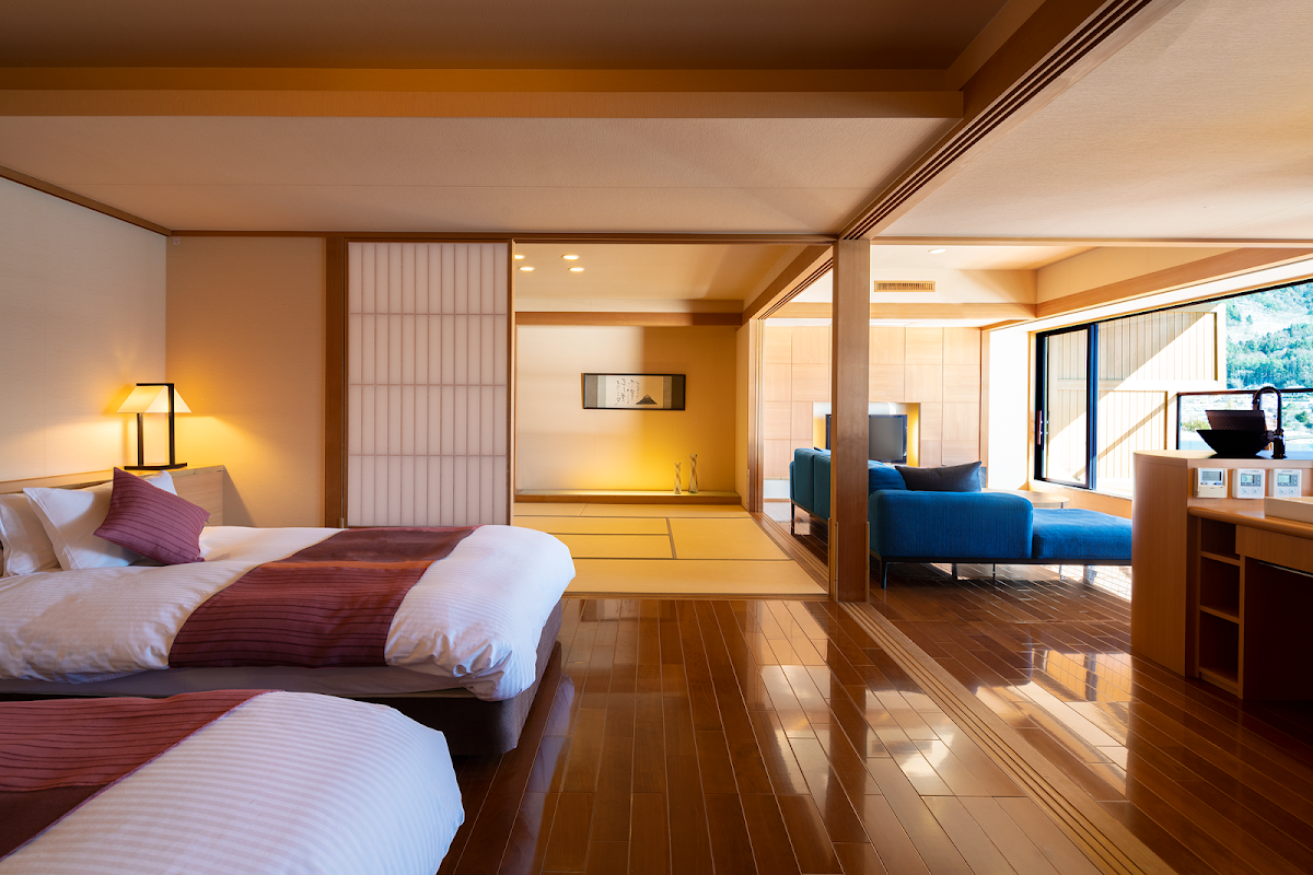 Kozantei Ubuya - ryokan in Lake Kawaguchi, Yamanashi (2)