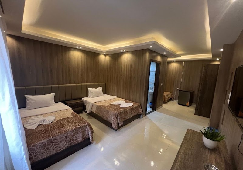 Rotana Palace Suites photo 2