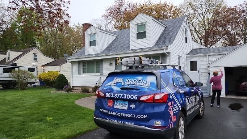 LA ROOFING LLC photo 1