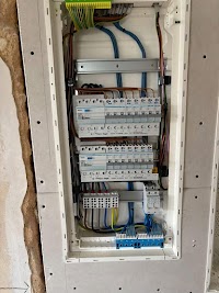 L.M.R.C Eletricista eng