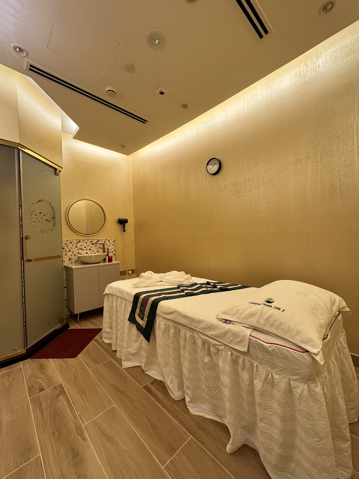 Carnival Platinum Spa by Hilton DoubleTree Al Barsha 2