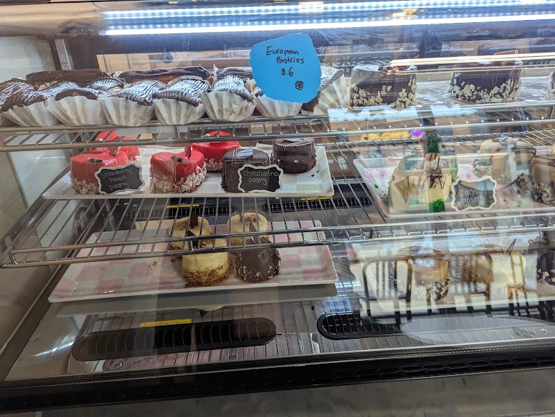 Arlon's Sweets and Eats photo 4