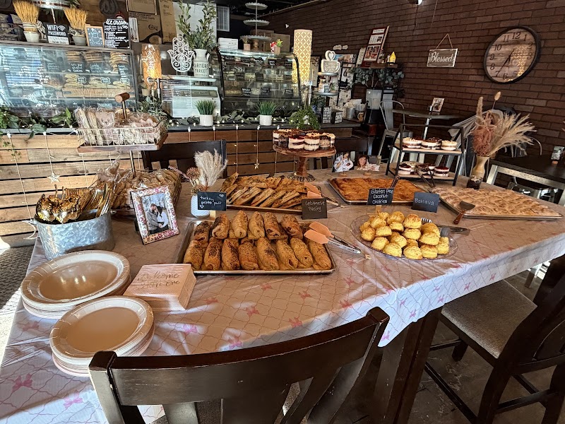 Halwa Bakery & Cafe photo 4