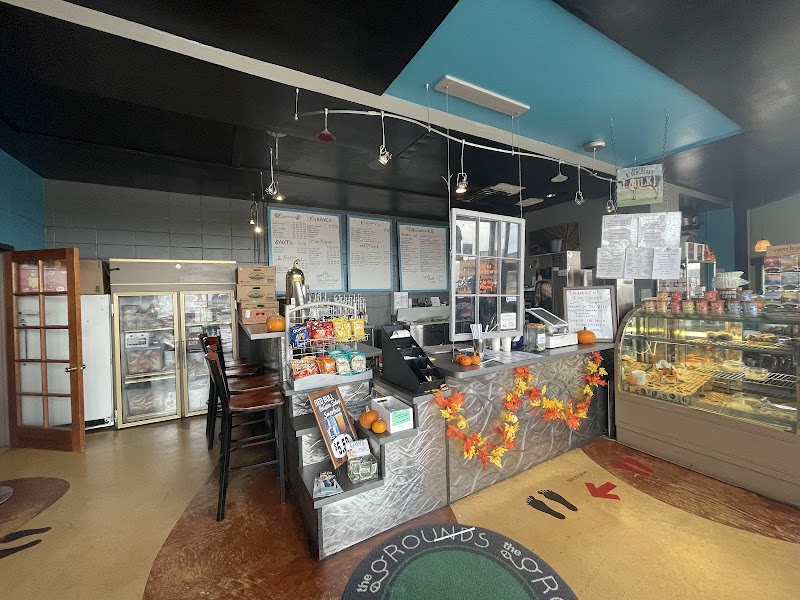 Grounds Internet & Coffee Lounge photo 4