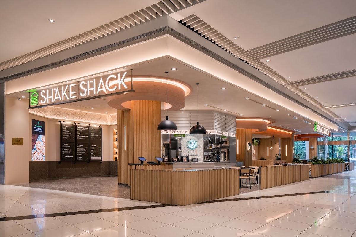 Shake Shack (Gardens by the Bay)