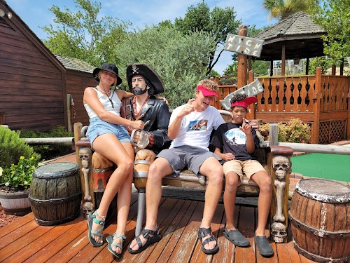 Pirate’s Island Adventure Golf