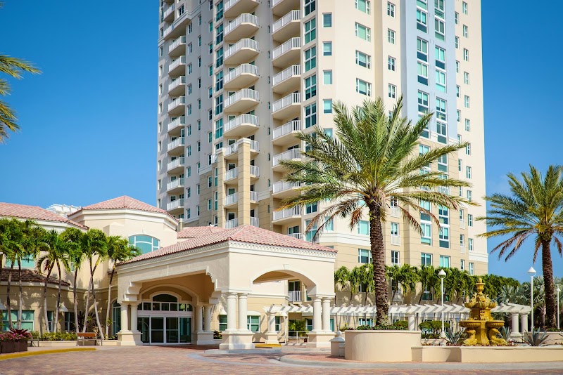 VI At Aventura