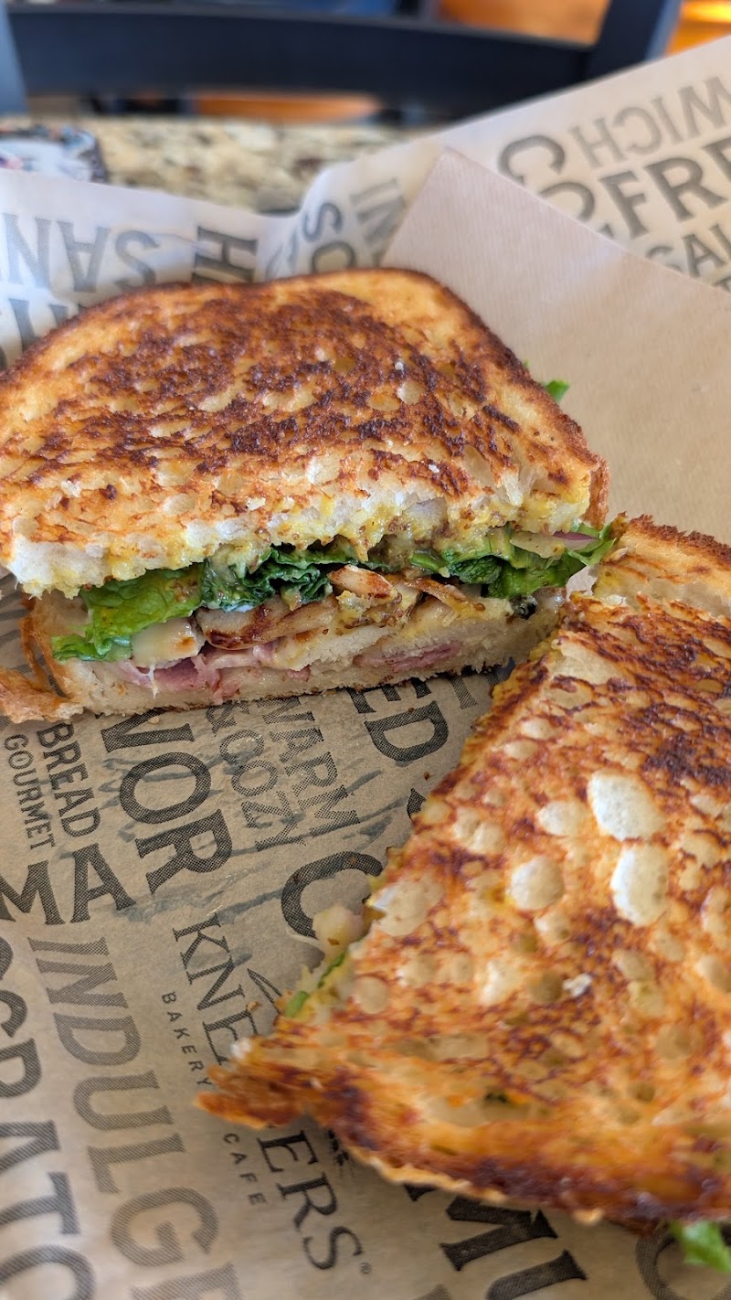 Kneaders Bakery & Cafe photo 3