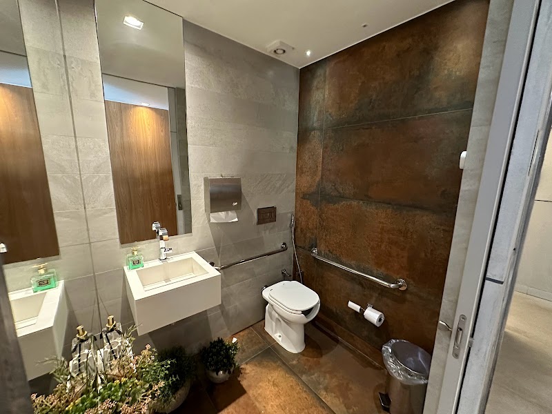 ImplantCenter - Odontologia e Implantes - foto 4