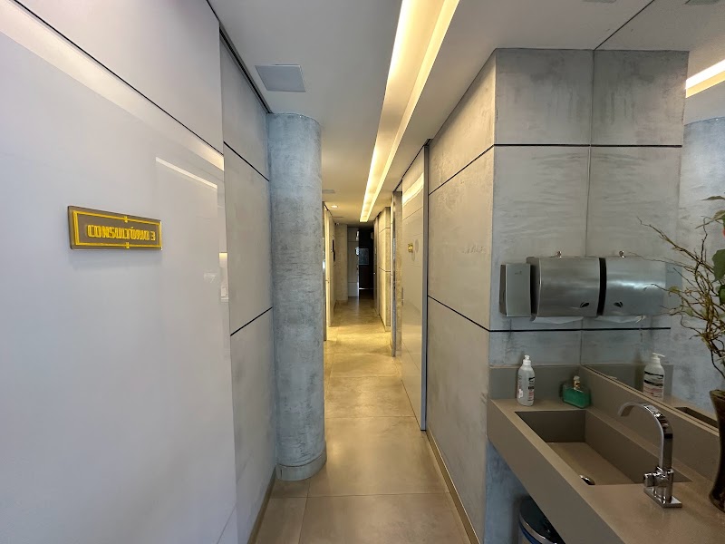 ImplantCenter - Odontologia e Implantes - foto 3