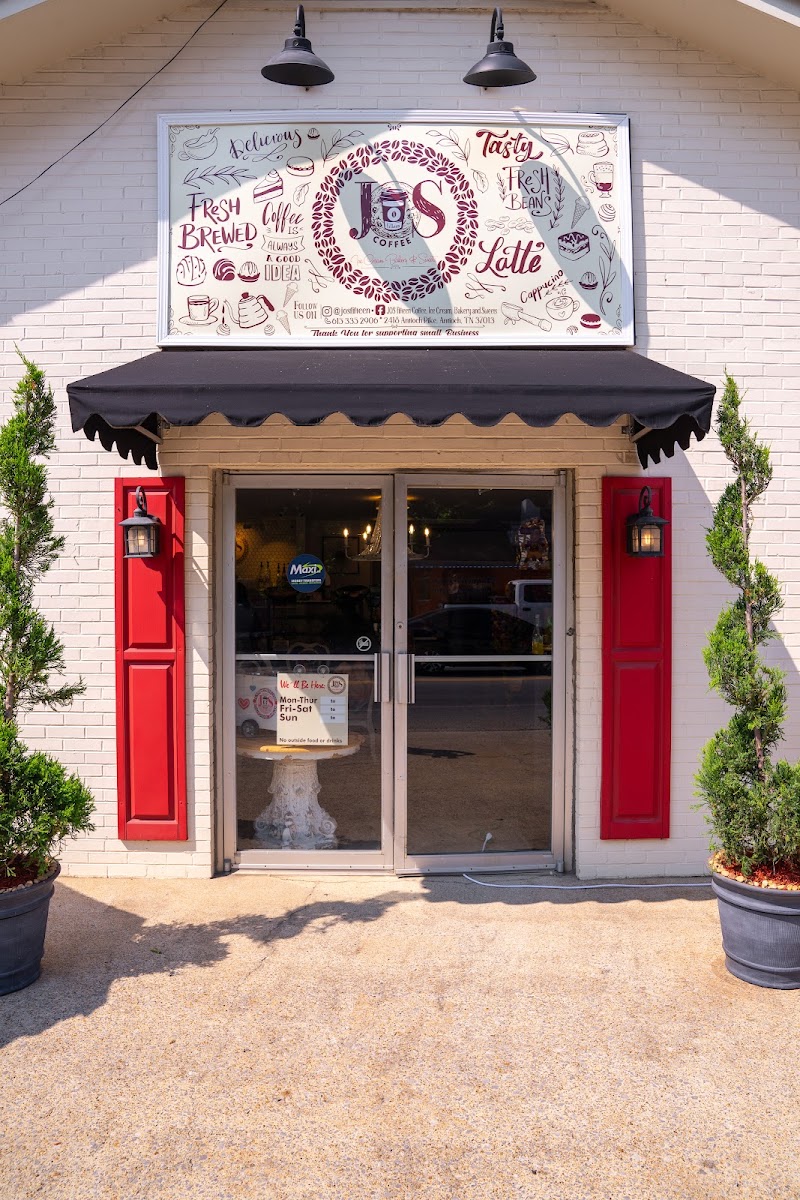 JOS Fifteen Coffee, Ice Cream, Bakery, and Sweets photo 1