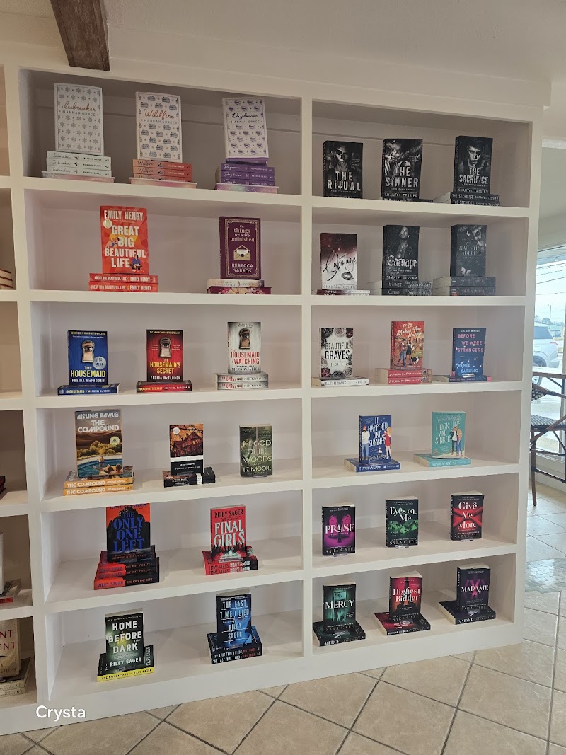 Between The Sheets Book Boutique & Cafe photo 4