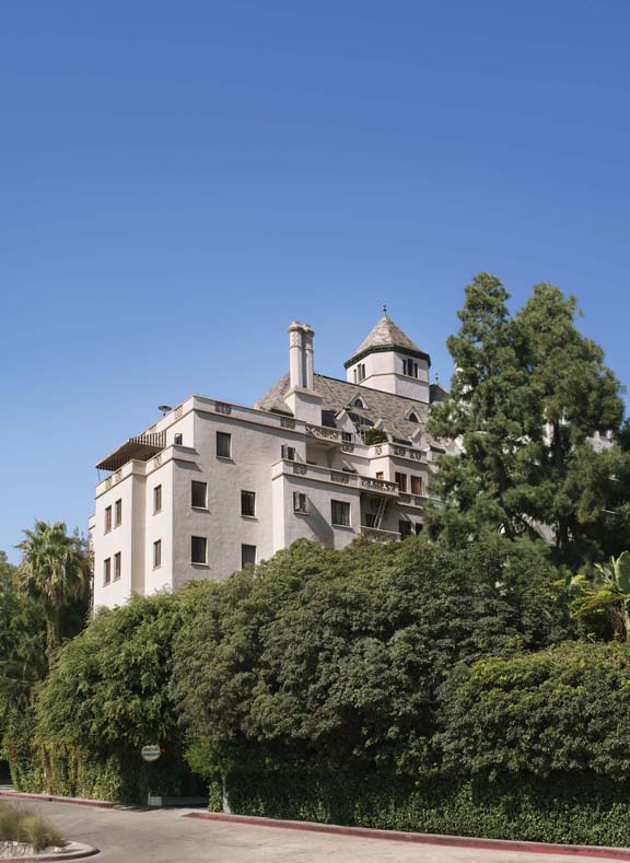 Chateau Marmont, dog-friendly hotel in Los Angeles