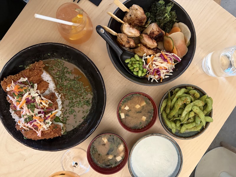 Eazy Peazy Japanese Restaurant photo 3