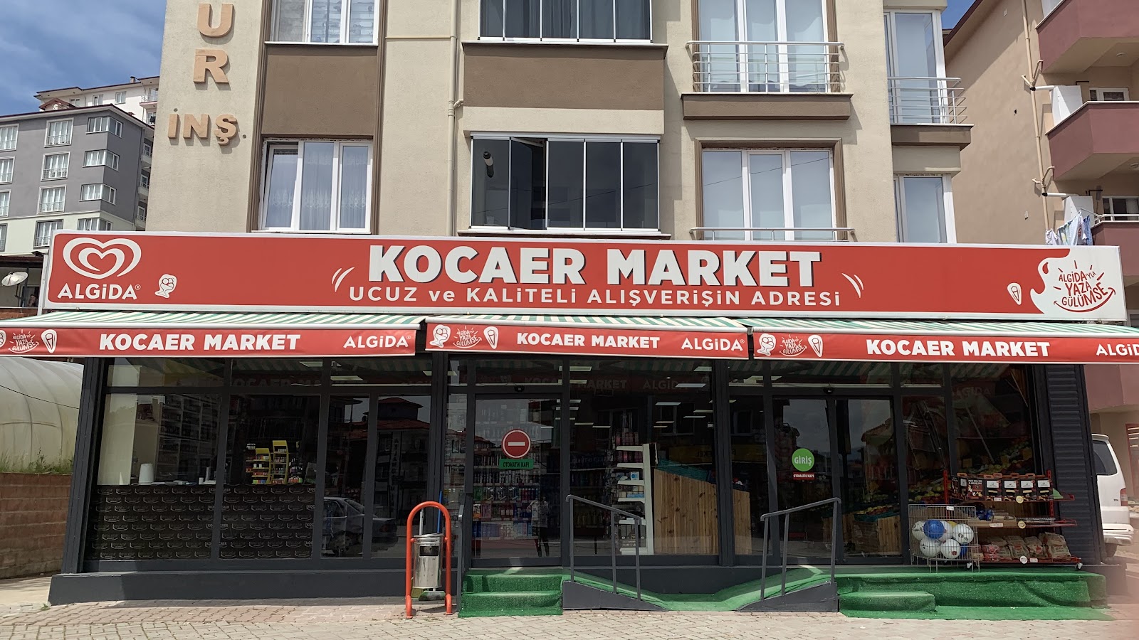 KOCAER MARKET mekanı