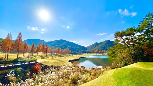 Golden Valley Golf Club - Photo 2