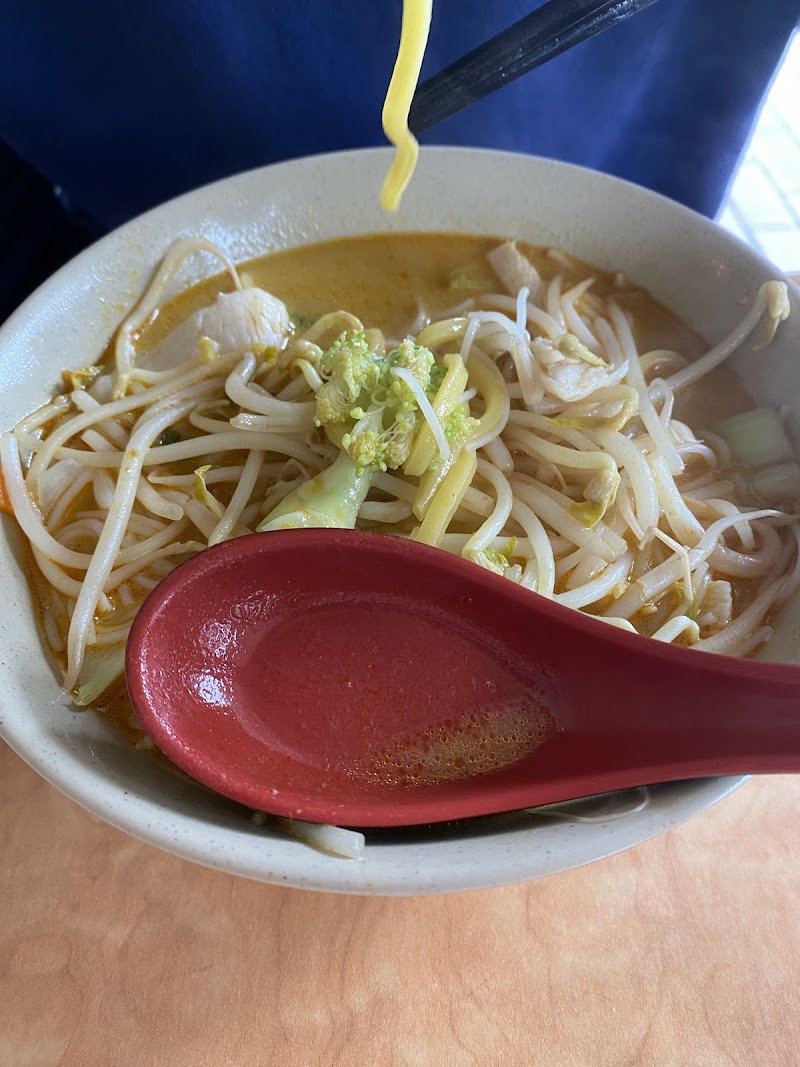 Ohako Japanese Sushi Noodle Dumpling Bar photo 7