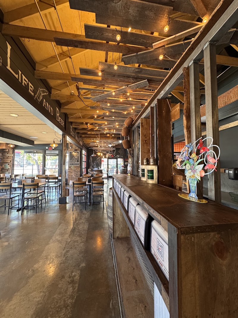 Kickin' Crab Downtown Fullerton