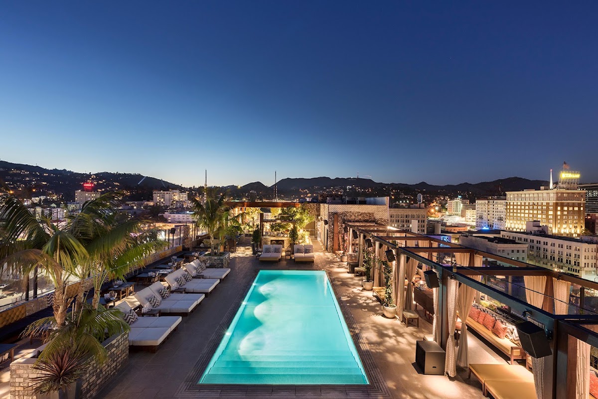 Dream Hollywood, dog-friendly hotel in Los Angeles