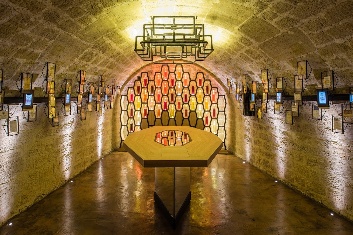 Les Caves du Louvre
