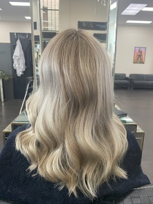 Mirror Image Hair photo 3