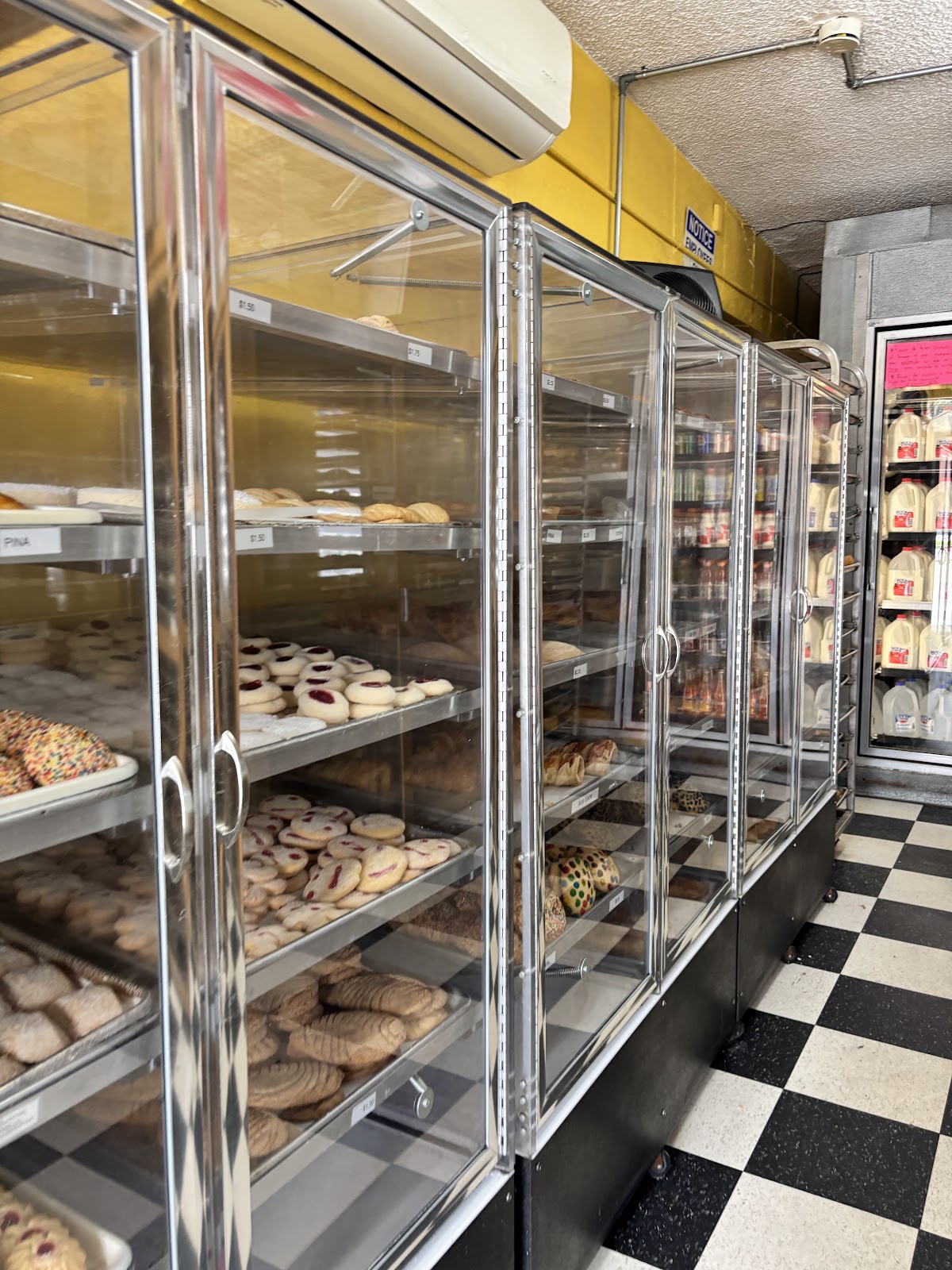 Monica's Bakery: Google Places image 5
