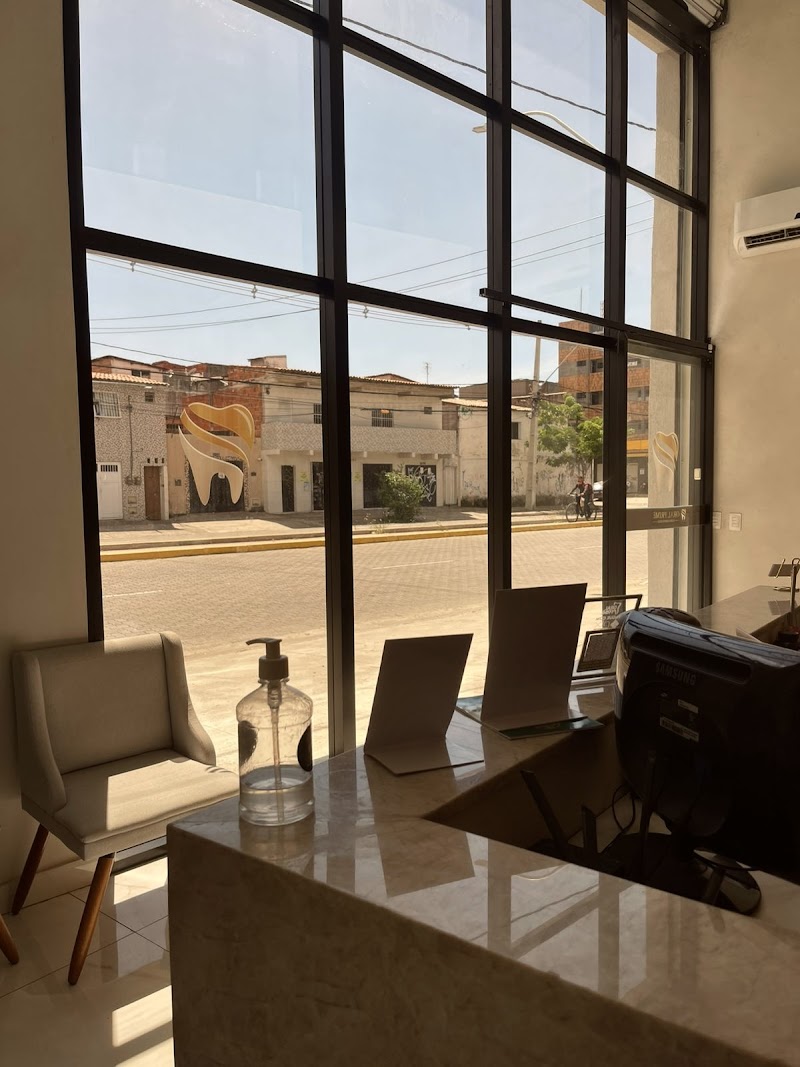 Tratamento de Canal em Fortaleza - Dr. João Lucas Feijão - foto 3