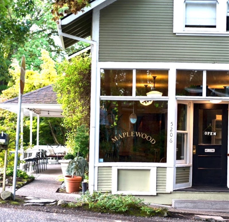 Maplewood Coffee & Tea photo 1