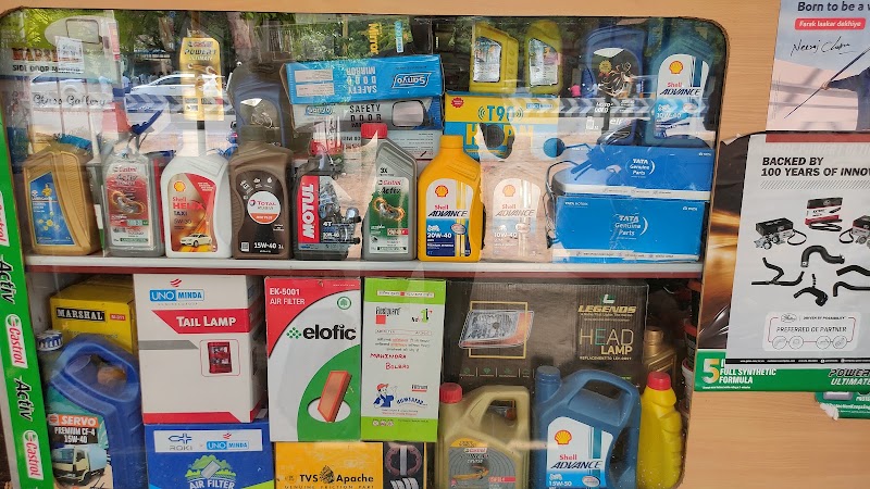 Dhanalakshmi Auto store