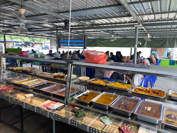 Kedai Makan Kak Na Feri - Photo 1