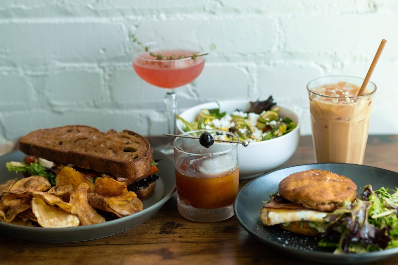 Cloud Walking Cafe & Lounge photo 2