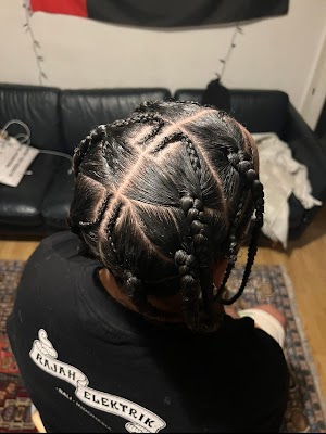 ShennBraids - AFRO HAIRSTYLIST photo 3