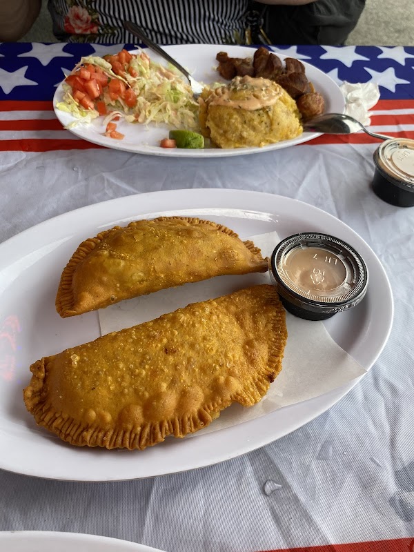 La Sensacion Latina PR photo 4