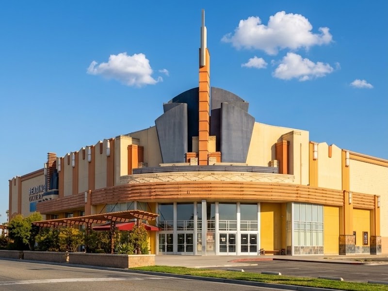 Reading Cinemas with IMAX + TITAN LUXE at Valley Plaza photo 2