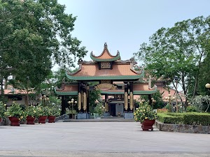 Cu Chi Tunnel