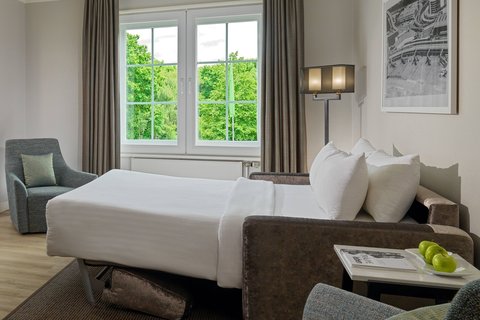 Courtyard by Marriott Hamburg Airport, dog-friendly hotel, photo 5