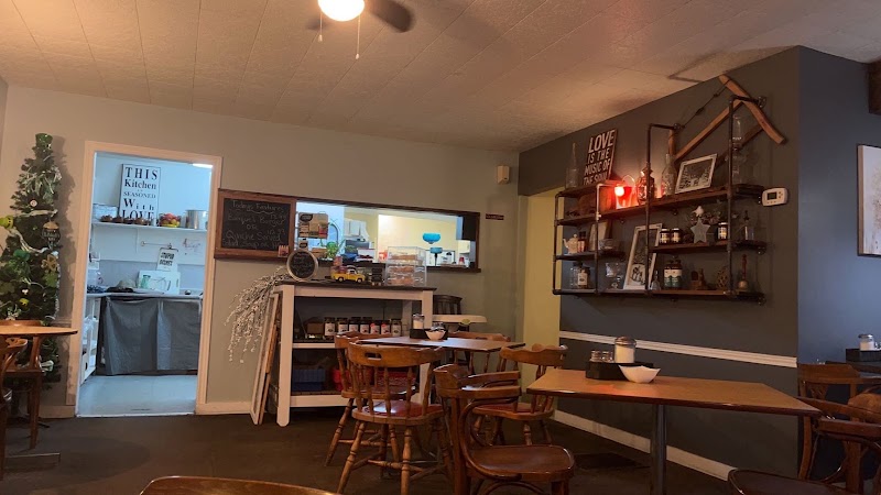 Main St. Cafe photo 4