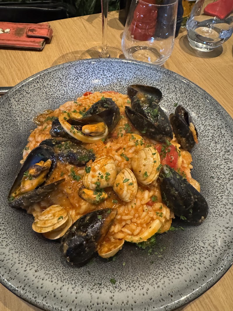 Casa Italian & Seafood Restaurant