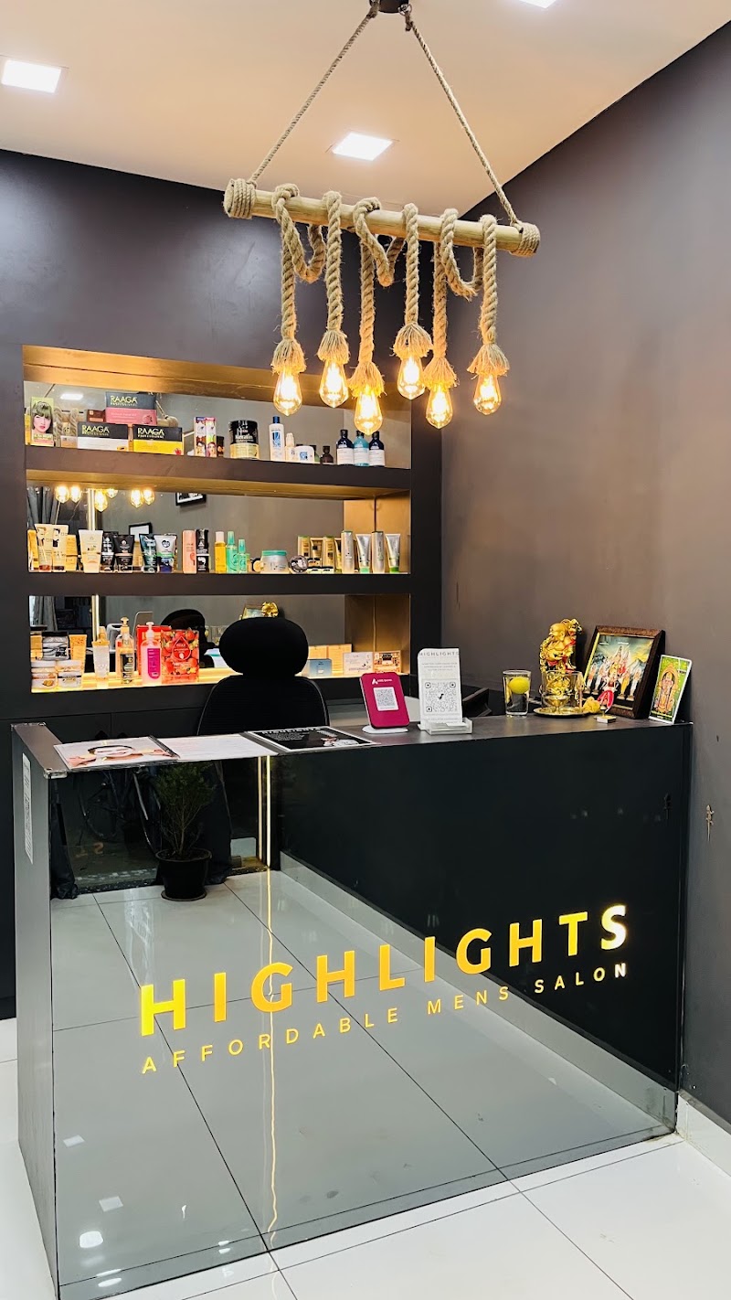 Highlights affordable men’s salon