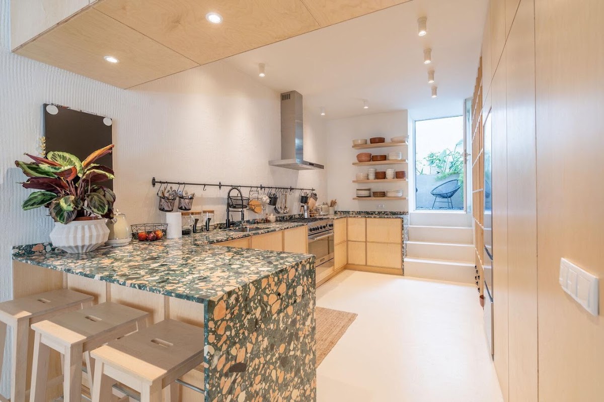 Asha's Place Lisbon — 4