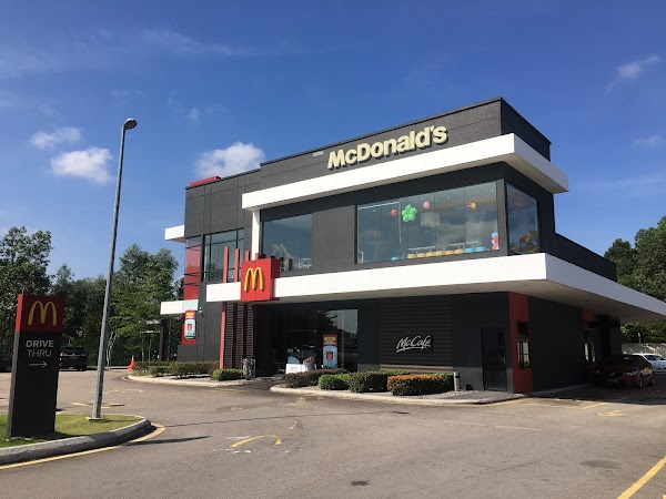 McDonald's Taman Daya DT - Photo 1