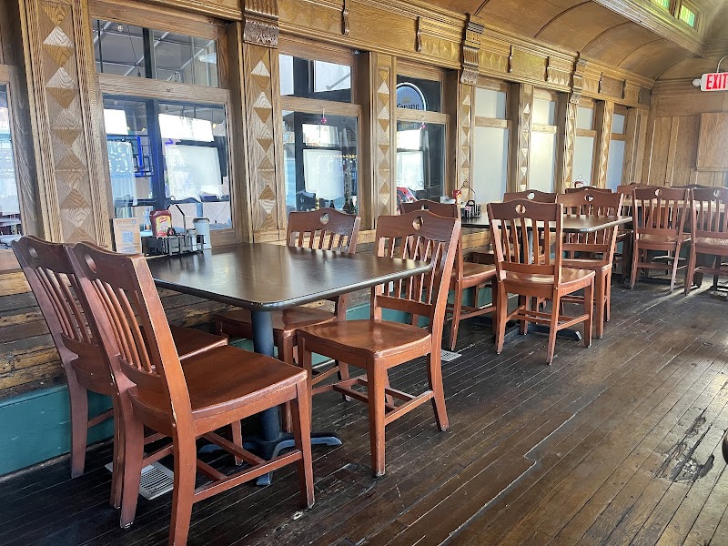 Off the Rail Cafe photo 3