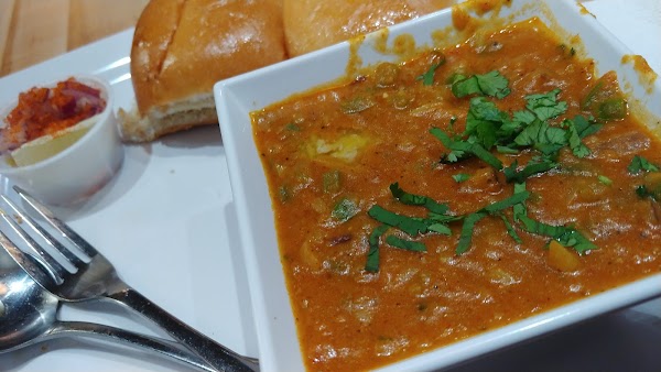 Photo by sameehan joshi